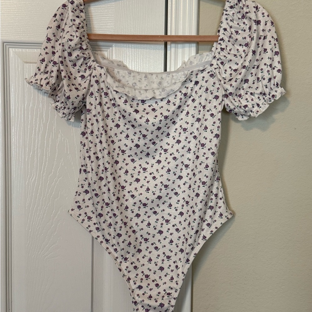 Floral Puff Sleeve Bodysuit - Purple